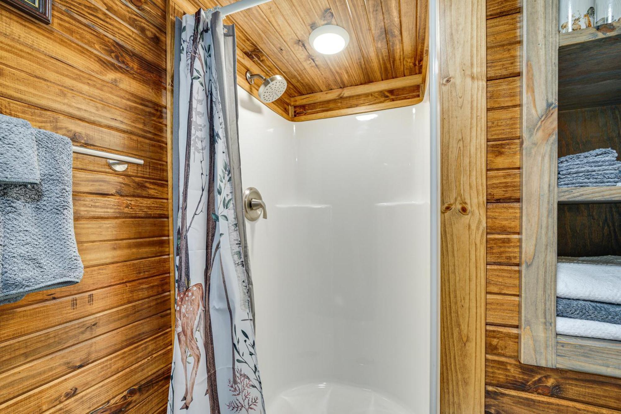 Couples Cabin In Broken Bow About 5 Mi To Downtown! 외부 사진